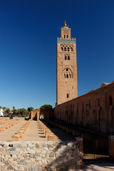 Fototapeta na wymiar Minarett der Koutoubia-Moschee in Marrakesch