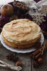 Charlotte cake, apples, cinnamon.