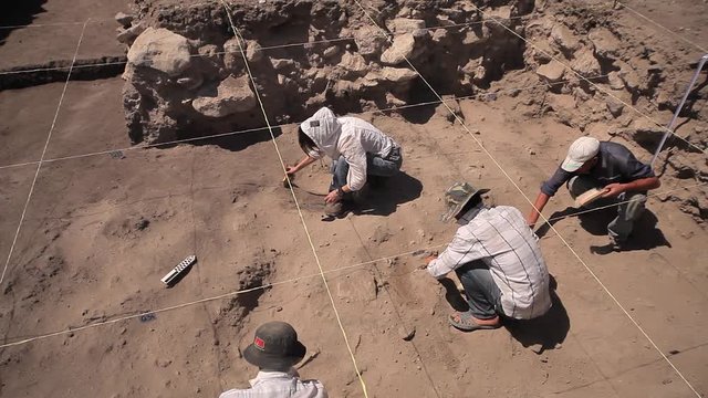 Archaeologist, excavations in middle east, archaeological dig