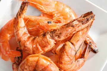 Delicious shrimps on plate, closeup