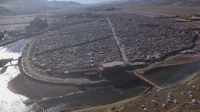 Yarchen Gar Monastery with many hut and house for monks and nun in Garze Tibetan, Sichuan, China