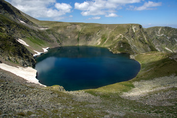Obraz premium Amazing Landscape of The Eye lake, The Seven Rila Lakes, Bulgaria