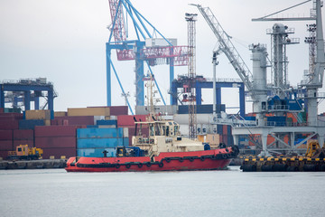 Fototapeta premium tug ship support at sea port