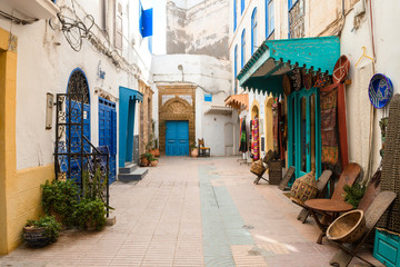 colorful street of essaouira old medina, morocco - obrazy, fototapety, plakaty