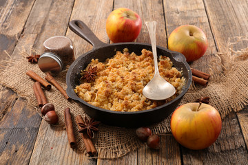homemade apple crumble