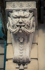 carved column italy
