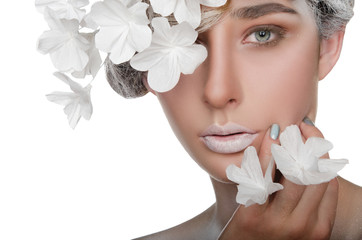 Naklejka premium portrait of a beautiful woman with a snow make-up