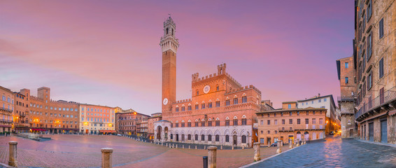 Piazza del Campo in Siena, Italy - obrazy, fototapety, plakaty