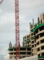 Fototapeta na wymiar building under construction with crane