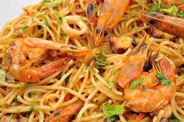 Pasta with shrimps 