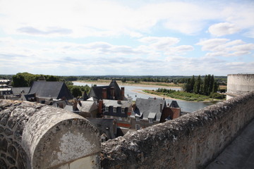 Panorama sur la vallée de La Loire / vue du Château d'Amboise.