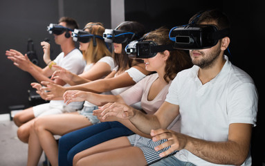 Obraz premium People having fun with vr headset goggles