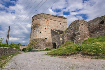 Fototapeta na wymiar Stephen Bathory Tower, one of the towers and gates of old city walls in Kamianets Podilskyi, Ukraine