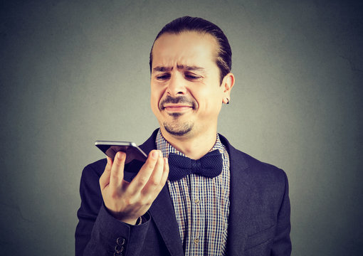 Man dissatisfied with new smartphone