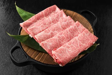 Foto op Plexiglas anti-reflex 新鮮黒毛和牛肉　Fresh Japanese beef meat © norikko