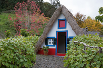 Traditionelle Häuser von Santana