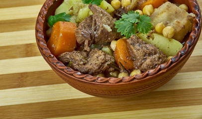 Tajik nahudshurak