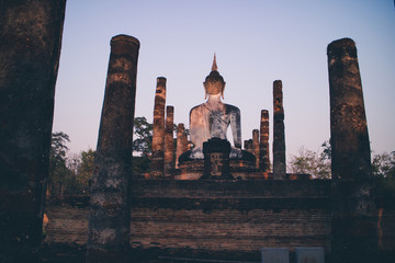 Fototapeta na wymiar Ruin temple at Sukhothai Historical Park