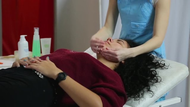 cosmetic facial massage