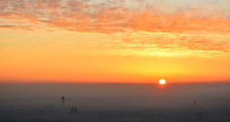 Güneşin Sarı Yüzü