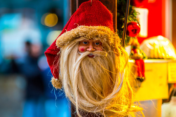 Weihnacht Mann Deko Gesicht 2017
