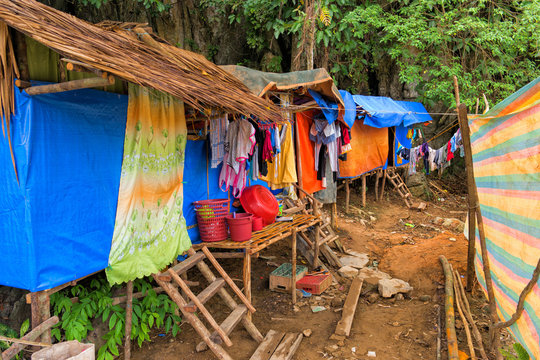 Home beggars in Phillipines, Asia