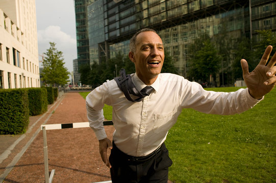 รูปภาพHurdler เลือกดูภาพถ่ายสต็อก เวกเตอร์ และวิดีโอ114,931 Adobe Stock