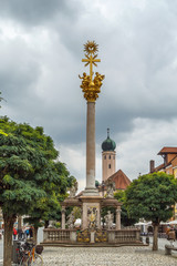 Fototapeta na wymiar Holy Trinity Column, Straubing, Germany