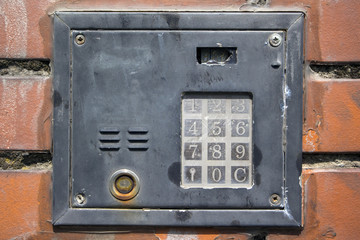 Fototapeta na wymiar Old Intercom panel