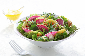 紅芯大根サラダ