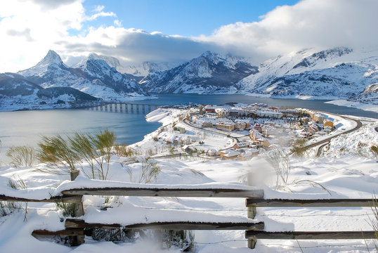 beautiful town of spain during winter season