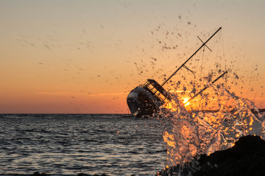 sailing ship