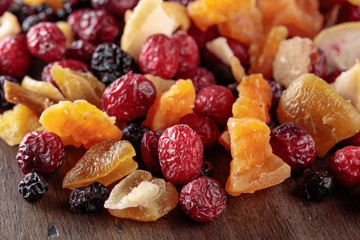 Dried fruits and berries.