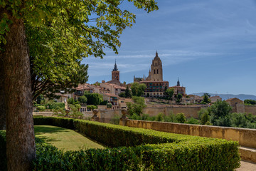 Fototapeta na wymiar Viaje por Segovia. Catedral Santa María de Segovia