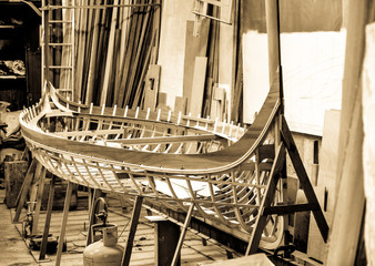 gondola building © fottoo