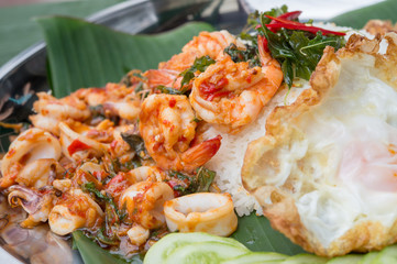 fried rice with basil and shrimp