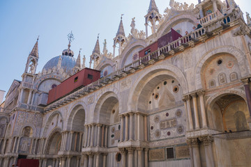 Fototapeta na wymiar St Mark's Basilica