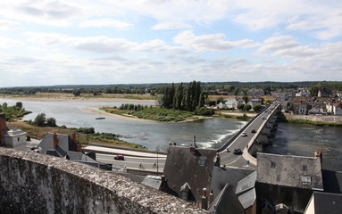 Pont du Maréchal Leclerc sur La Loire: Amboise.