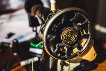 Fototapeta na wymiar vintage sewing machine