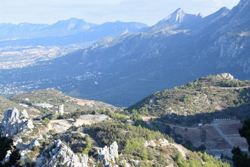 Fototapeta premium beautiful view of the mountainous landscape