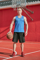 man on the street plays basketball