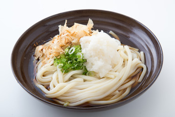 udon noodle with shredded daikon