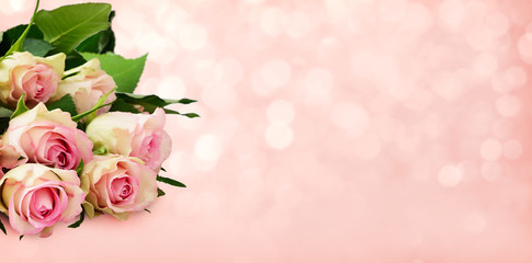 Fresh pink rose flowers bouquet