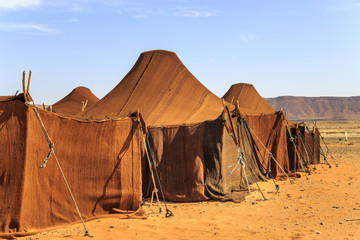 Tent house in desert - Powered by Adobe