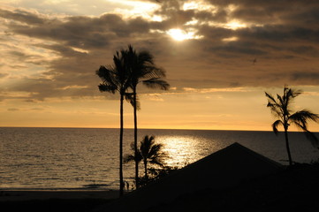 Sunset of Ko Lina in Hawaii © KOSEI