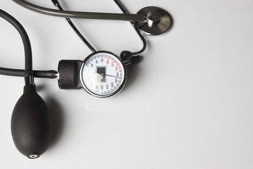 Blood pressure meter