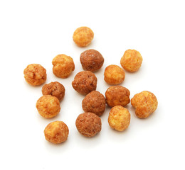 Sweeteted crunchy corn cereal made with real peanut butter and cocoa