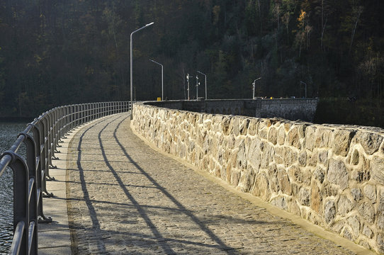 รูปภาพBystrzyca เลือกดูภาพถ่ายสต็อก เวกเตอร์ และวิดีโอ317 Adobe Stock