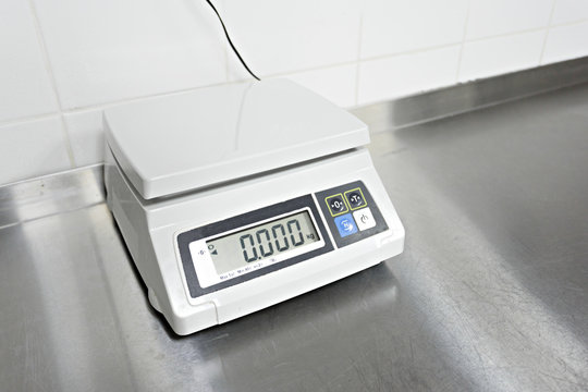 Digital Weighing Scale Images – Browse 90,363 Stock Photos