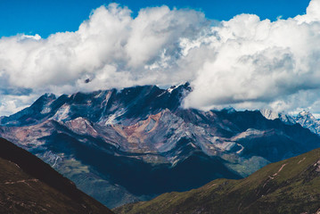 Fototapeta premium mountain in tibet